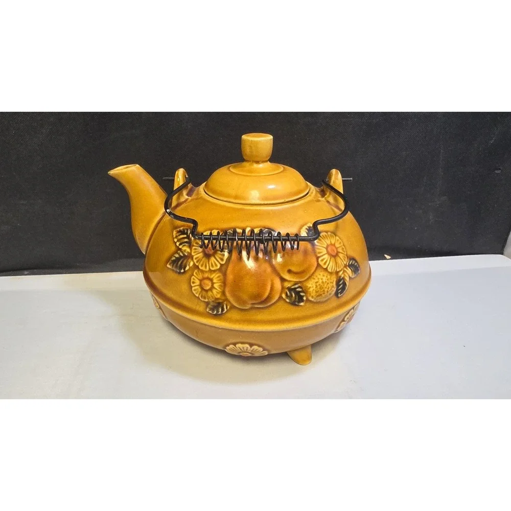 TeaPot Fall Harvest Fruit Dark Mustard Color Japan Vintage A5